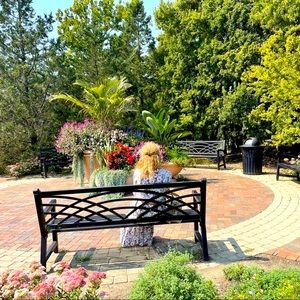 Meet your Posher, Dana